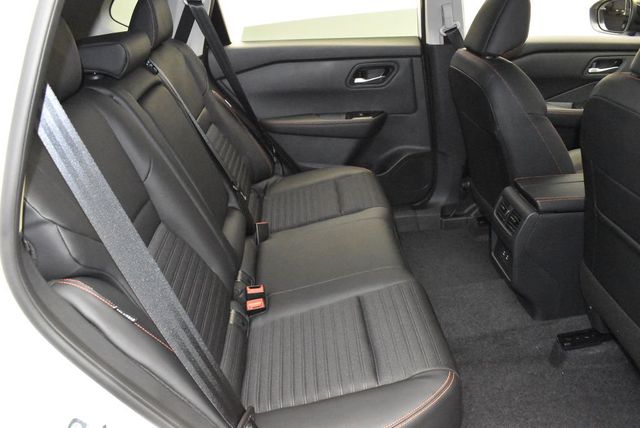 2026 Nissan Rogue AWD Rock Creek - 22907995 - 28