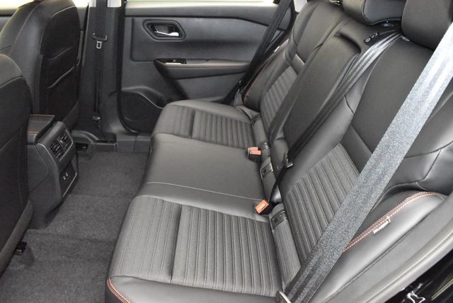 2026 Nissan Rogue AWD Rock Creek - 22936550 - 32