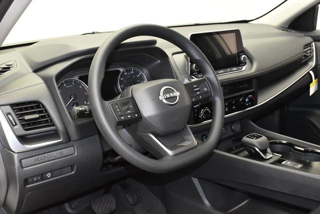 2026 Nissan Rogue AWD S - 22897887 - 13