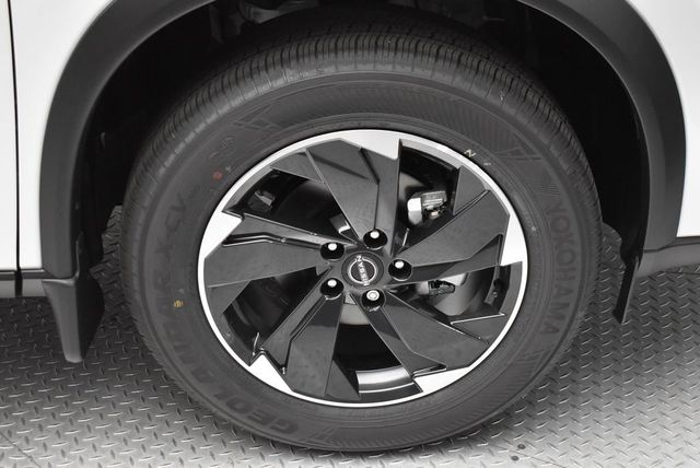 2026 Nissan Rogue AWD SV - 22915790 - 34