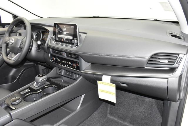 2026 Nissan Rogue AWD SV - 22920923 - 24