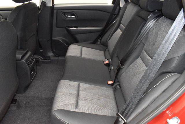 2026 Nissan Rogue AWD SV - 22944710 - 32