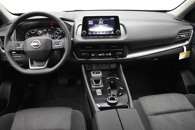 2026 Nissan Rogue AWD SV - 22946641 - 25