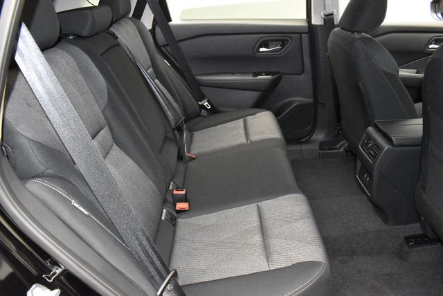 2026 Nissan Rogue AWD SV - 22946641 - 28