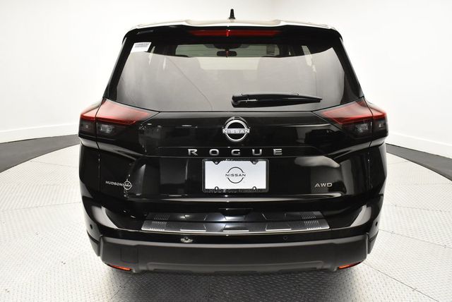 2026 Nissan Rogue AWD SV - 22946641 - 5