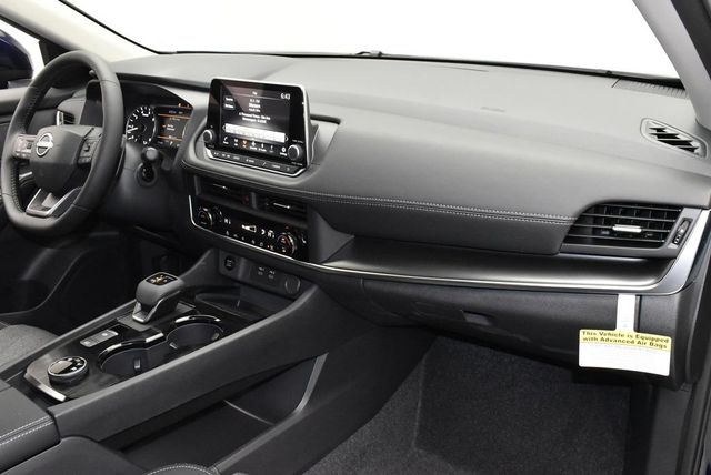 2026 Nissan Rogue AWD SV - 22955306 - 24