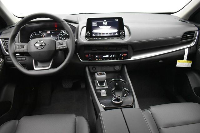 2026 Nissan Rogue AWD SV - 22969750 - 26