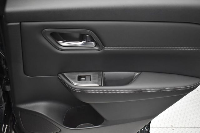 2026 Nissan Rogue AWD SV - 22994727 - 28