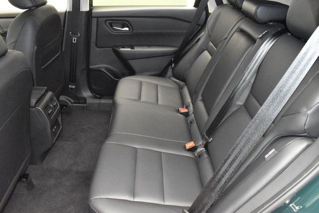 2026 Nissan Rogue AWD SV - 22994727 - 32