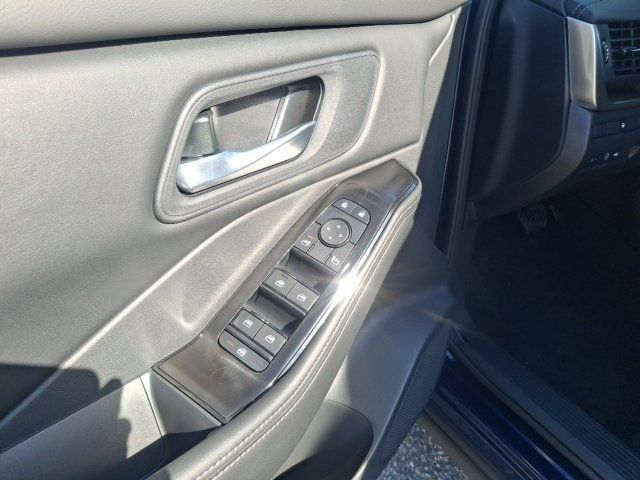 2026 Nissan Rogue SV - 23080784 - 9