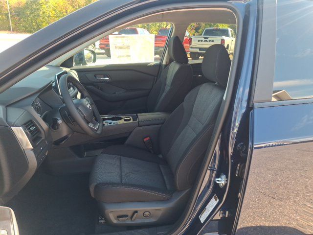 2026 Nissan Rogue SV - 23080784 - 10