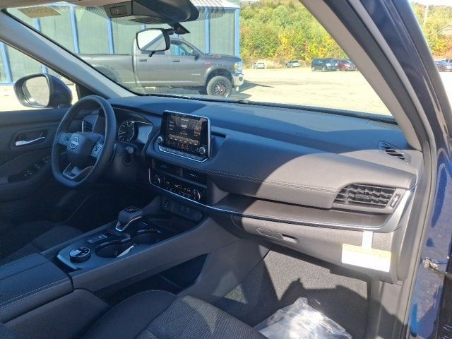 2026 Nissan Rogue SV - 23080784 - 26
