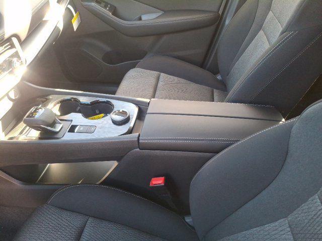 2026 Nissan Rogue SV - 23080785 - 22