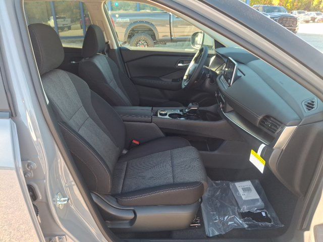 2026 Nissan Rogue SV - 23086416 - 26