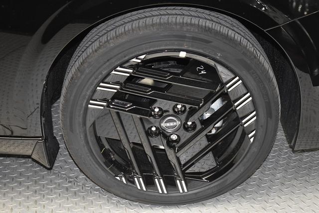 2026 Nissan Sentra SR - 22973062 - 32