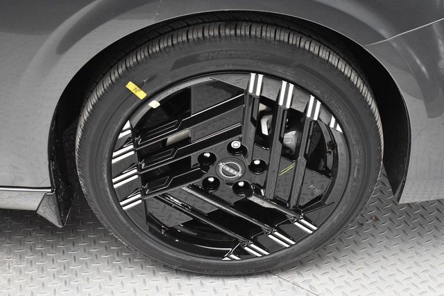 2026 Nissan Sentra SR Sedan - 22973093 - 35