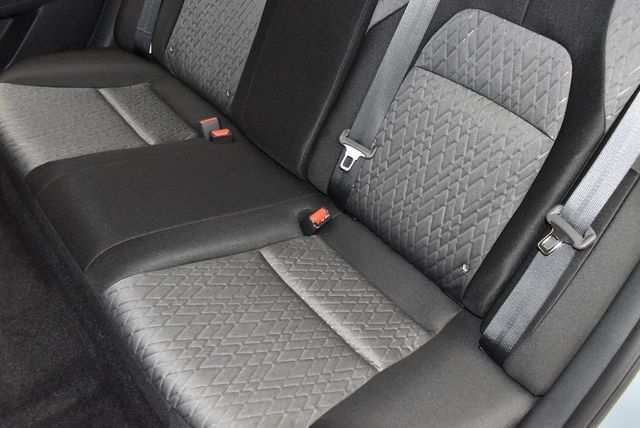 2026 Nissan Sentra SV Sedan - 22966322 - 34