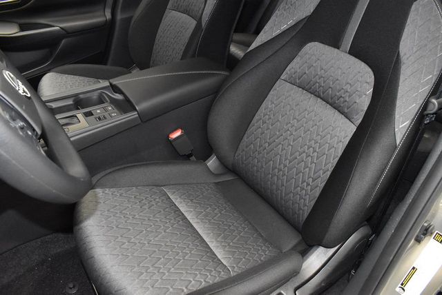 2026 Nissan Sentra SV Sedan - 22998203 - 11