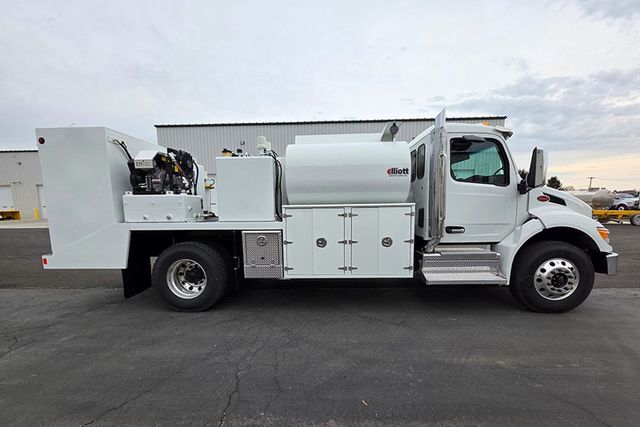 2026 Peterbilt 537 Fuel & Lube Mechanic Truck - 22898886 - 0