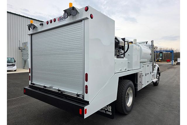 2026 Peterbilt 537 Fuel & Lube Mechanic Truck - 22898886 - 1