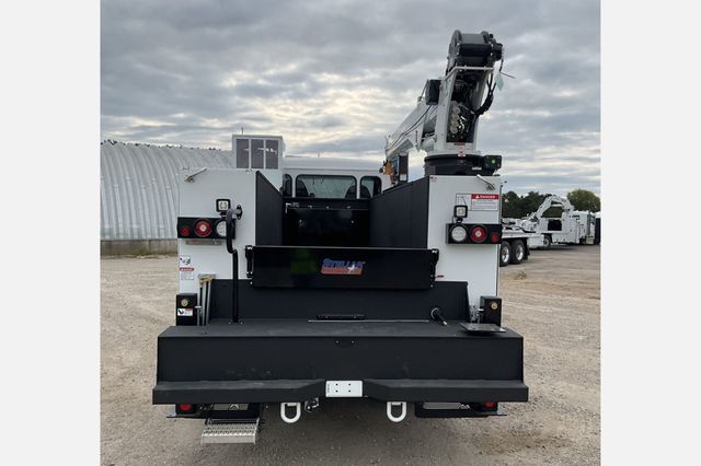 2026 Peterbilt 537 Mechanics Truck 4x2 - 22938617 - 3