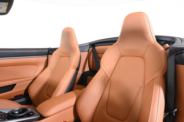 2026 Porsche 911 Carrera 4S Cabriolet - 22990226 - 4