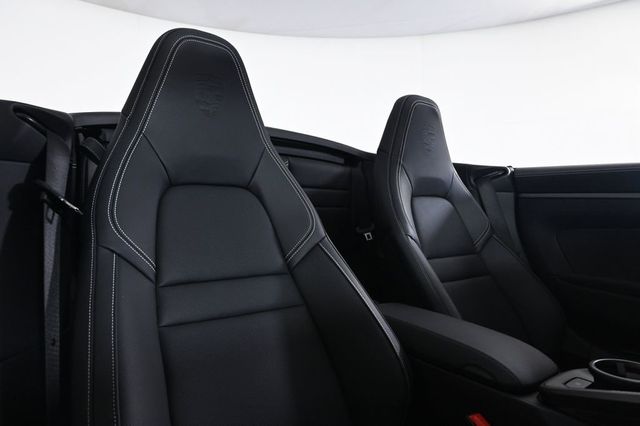 2026 Porsche 911 Carrera 4S Cabriolet - 23019650 - 16