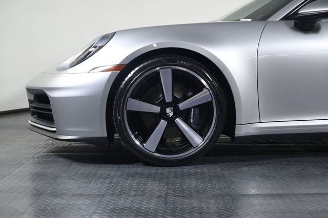 2026 Porsche 911 Carrera Coupe - 23027580 - 27