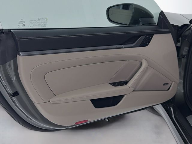2026 Porsche 911 Carrera Coupe - 23027456 - 11