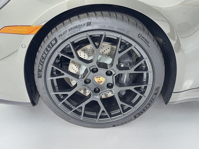 2026 Porsche 911 Carrera Coupe - 23027456 - 31