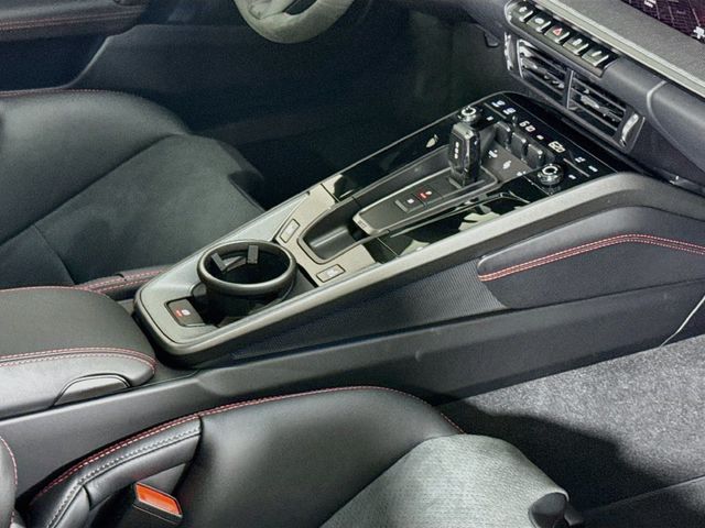 2026 Porsche 911 Carrera S Coupe - 23085510 - 18