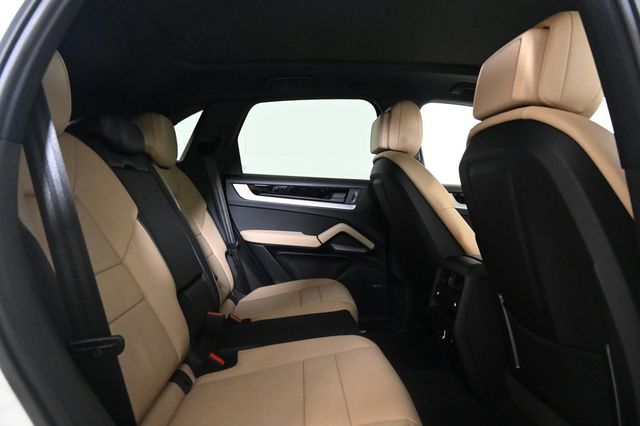 2026 Porsche Cayenne AWD - 22956920 - 17