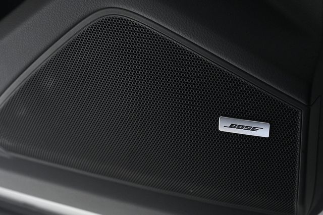 2026 Porsche Cayenne AWD - 22956920 - 19