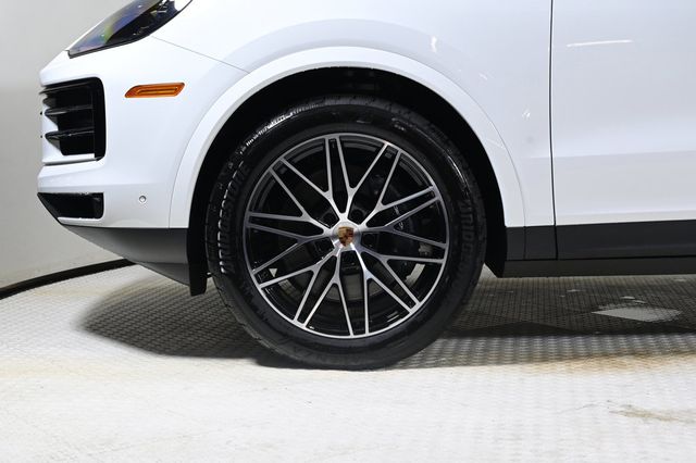 2026 Porsche Cayenne AWD - 22956920 - 25