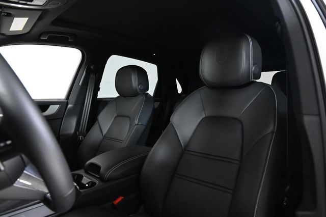 2026 Porsche Cayenne AWD - 22972754 - 4