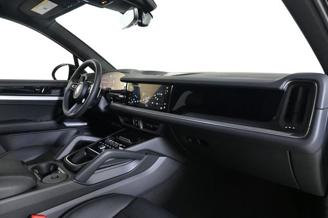 2026 Porsche Cayenne AWD - 22987632 - 15