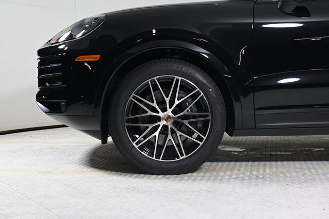 2026 Porsche Cayenne AWD - 22987664 - 24