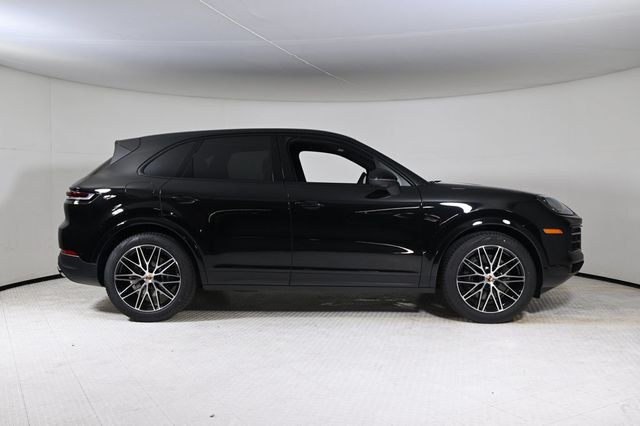 2026 Porsche Cayenne AWD - 22987664 - 7