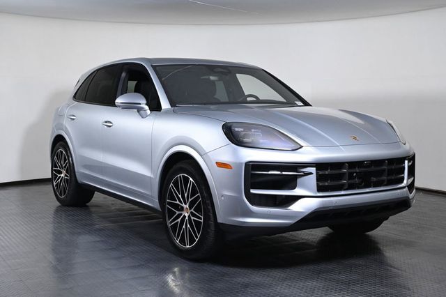 2026 Porsche Cayenne AWD - 23031554 - 8