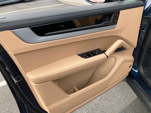 2026 Porsche Cayenne AWD - 22924435 - 5