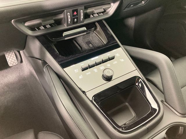 2026 Porsche Cayenne AWD - 22952638 - 11