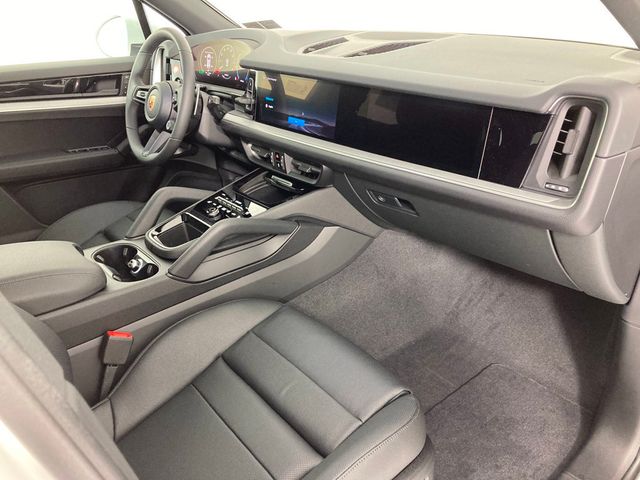 2026 Porsche Cayenne AWD - 22952638 - 19