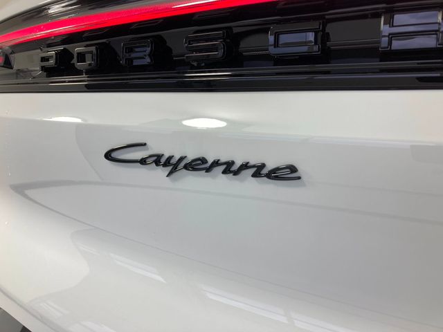2026 Porsche Cayenne AWD - 22952638 - 27