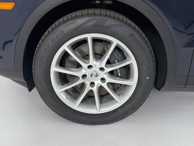 2026 Porsche Cayenne AWD - 23069989 - 32
