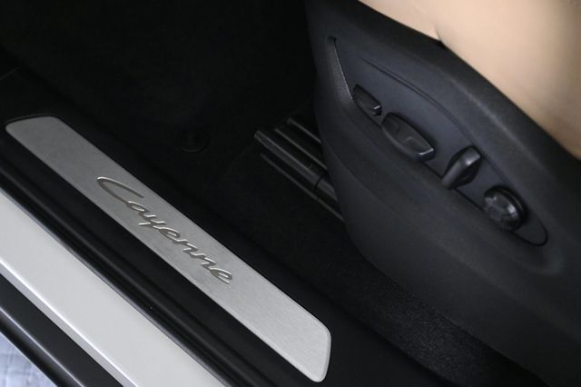 2026 Porsche Cayenne Coupe AWD - 23002860 - 22