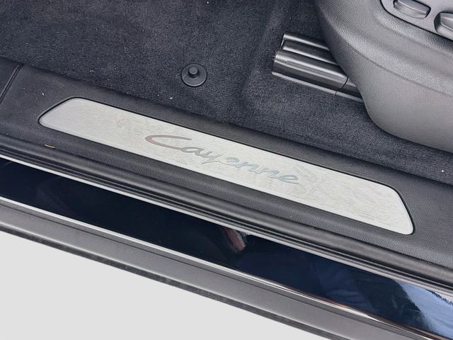 2026 Porsche Cayenne Coupe AWD - 23067581 - 12