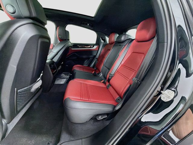 2026 Porsche Cayenne Coupe AWD - 23067581 - 21