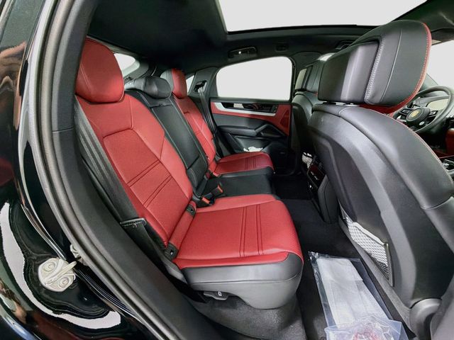 2026 Porsche Cayenne Coupe AWD - 23067581 - 26