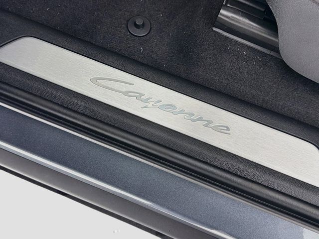 2026 Porsche Cayenne Coupe AWD - 23069421 - 12