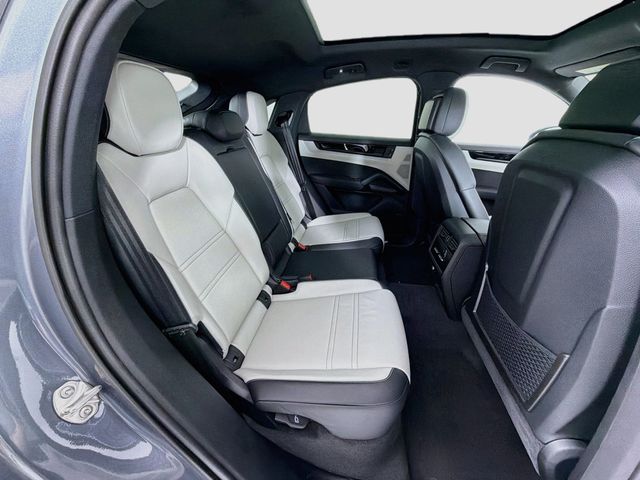 2026 Porsche Cayenne Coupe AWD - 23069421 - 27